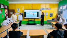 Pemerintah Targetkan 330 Ribu Sekolah Dapat Smart TV, 100 Ribu Unit Dibagikan Tahun Ini